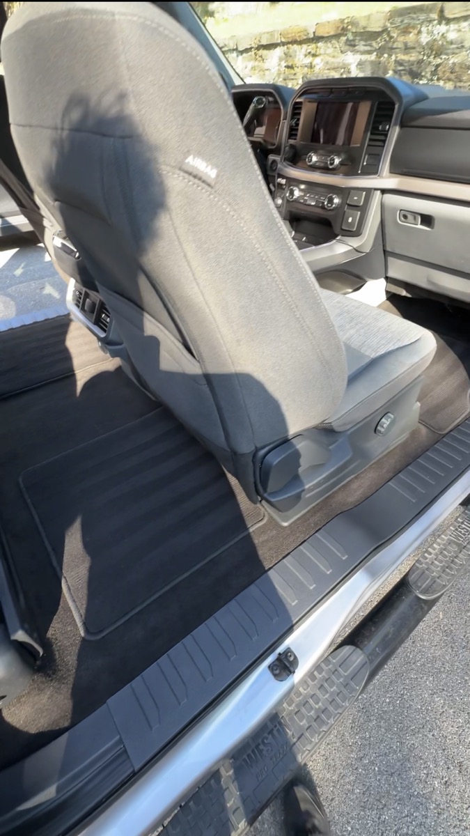 Clean front car seat